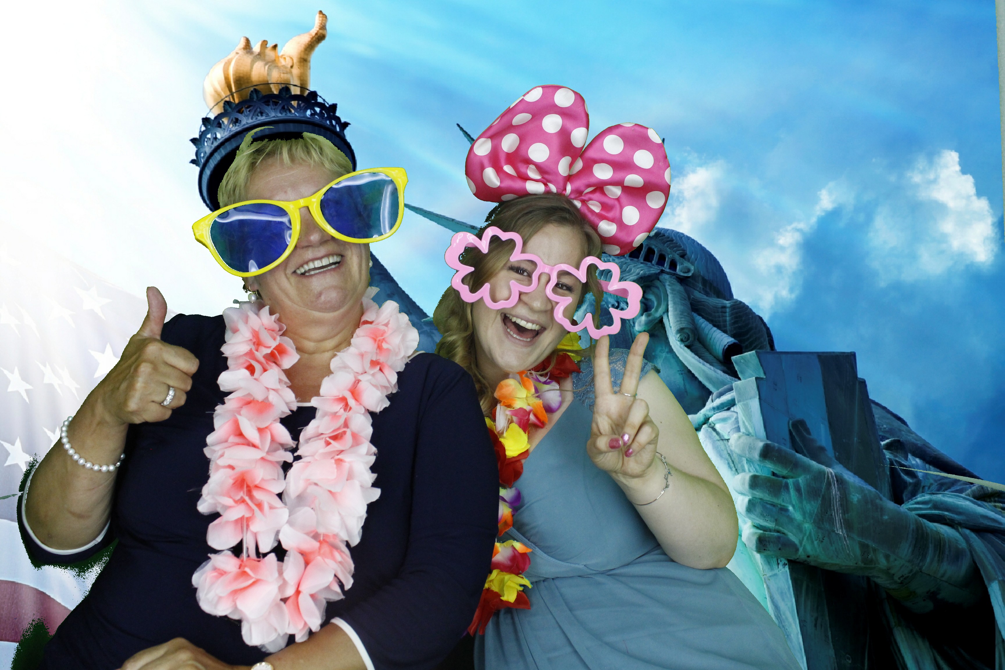 Rebecca and Warren's Wedding | View more photos from the event at gallery.myphotoboothexperience.co.uk/u/MyPhotoBoothExperienceLtd/Rebecca-and-Warrens-Wedding